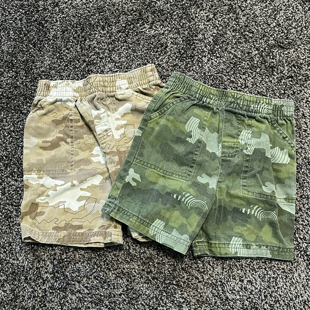 🏡24 month camo shorts